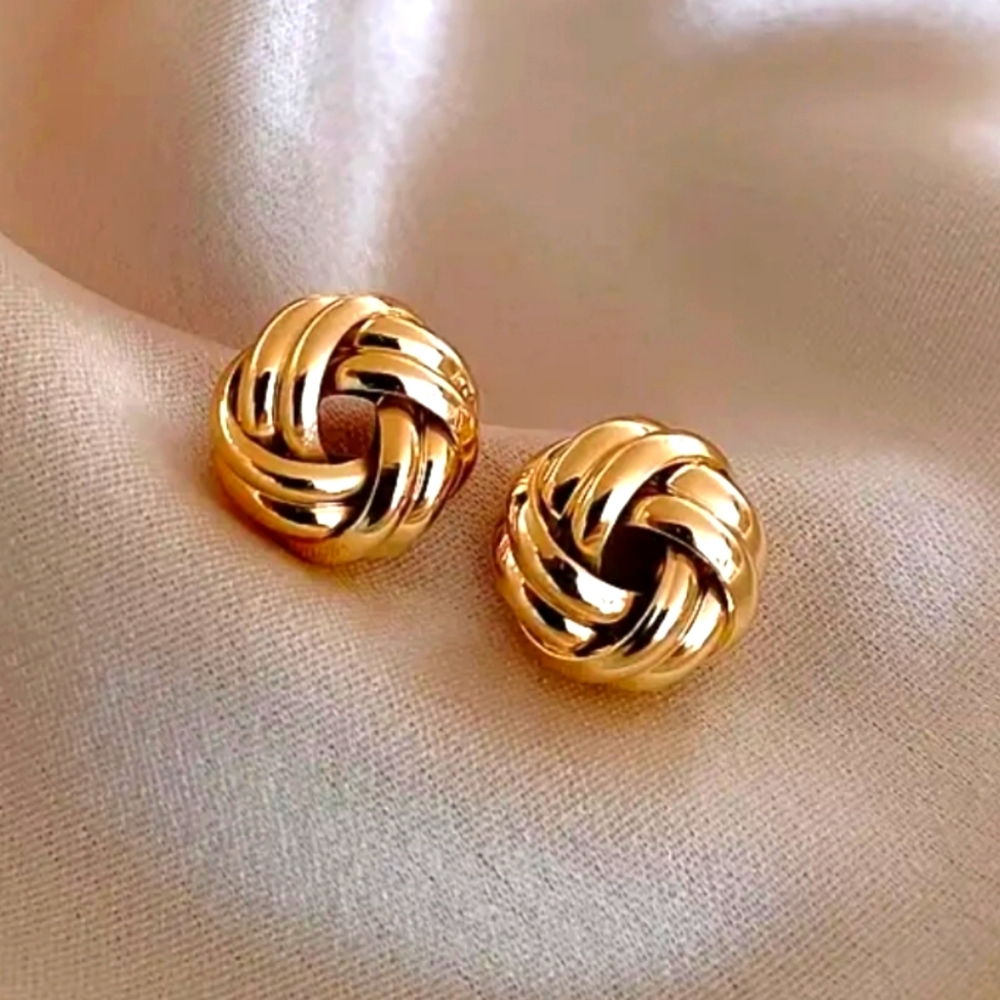 Twist Knotted Stud Earrings Pure Color Alloy Ear JewelryDecorations for women.
